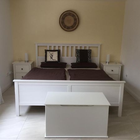 Freundliches Studio Bei Boeblingen Altdorf  Ngoại thất bức ảnh